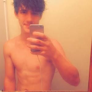 Meet your Posher, Vincent